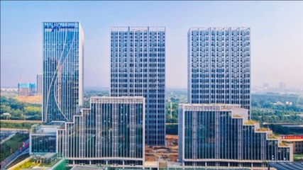 躋身2021三湘民營企業百強,澳優奶粉再獲權威認可!